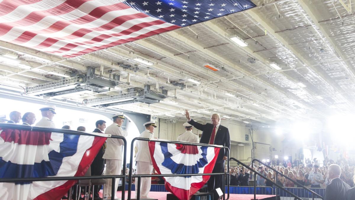 trump-gerald-ford-official-white-house-photo-d--myles-cullen-3_14408000
