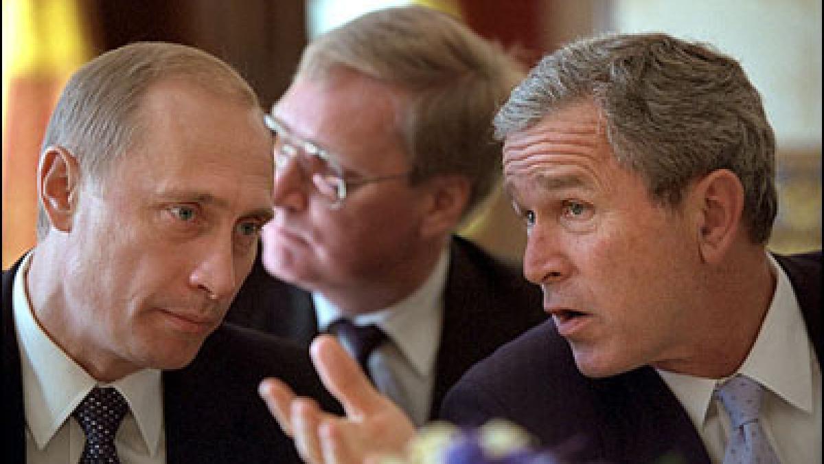 bush-putin-masa-de-lucru_17508500