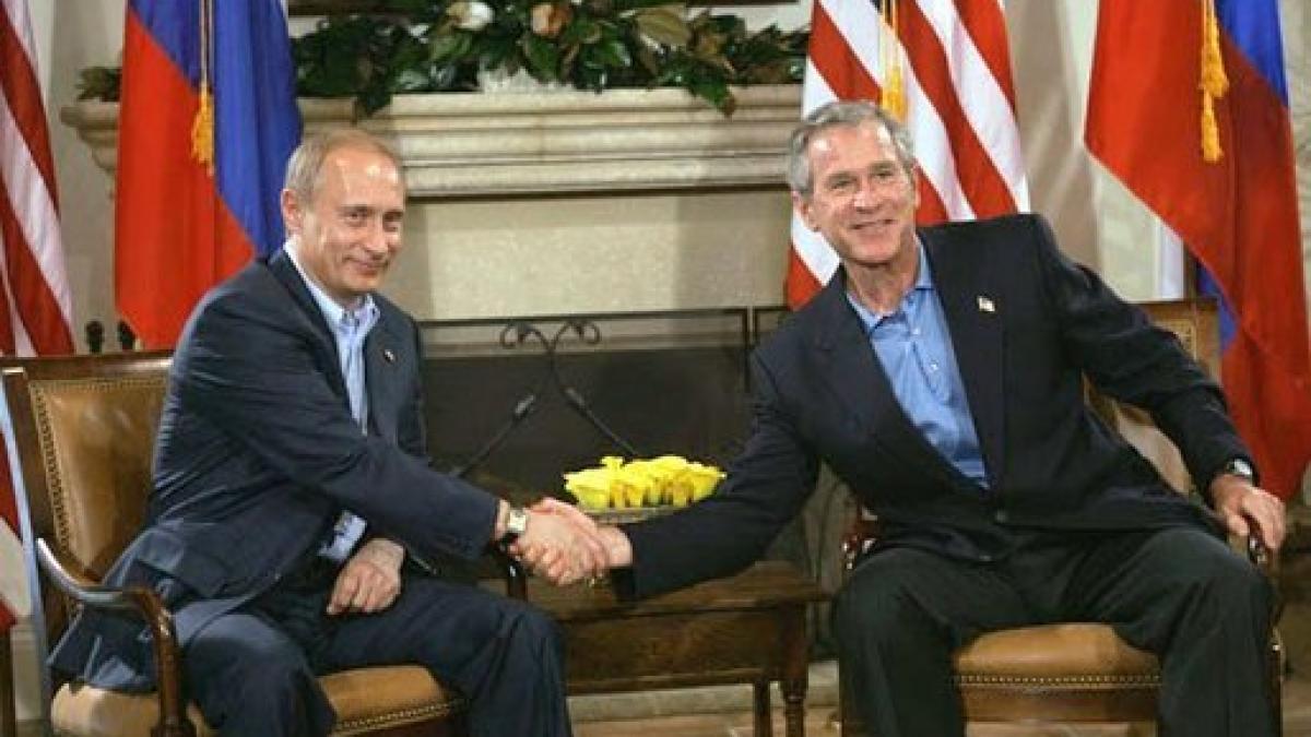 bush-putin_39525800