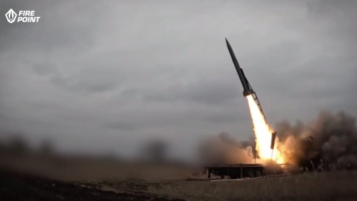 Racheta balistică ucraineană FP-7. Cadru static din videoclipul Fire Point.jpg