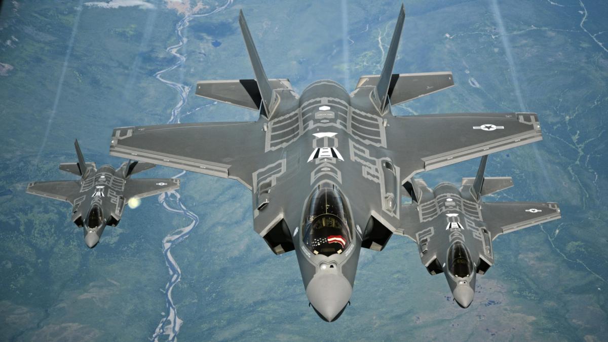 avioane-F-35-ale-us-air-force