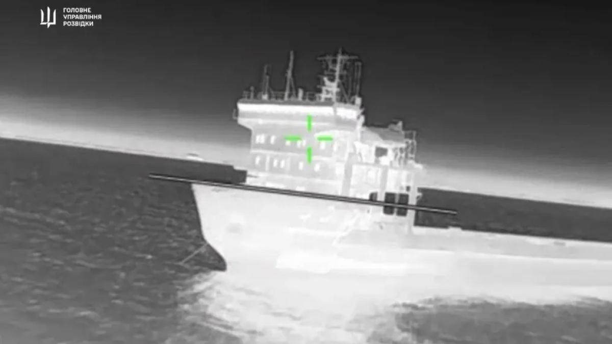 nava-rusa-avangard-atacata-de-ucraineni. 