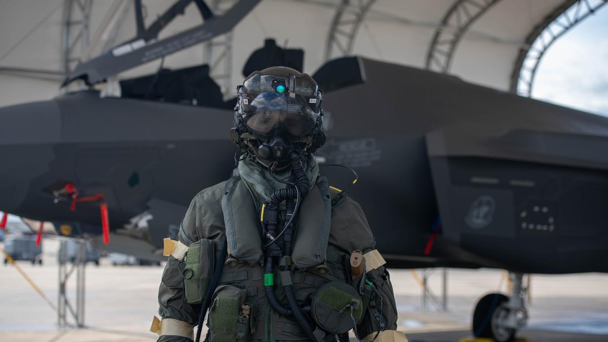 f-35 pilot