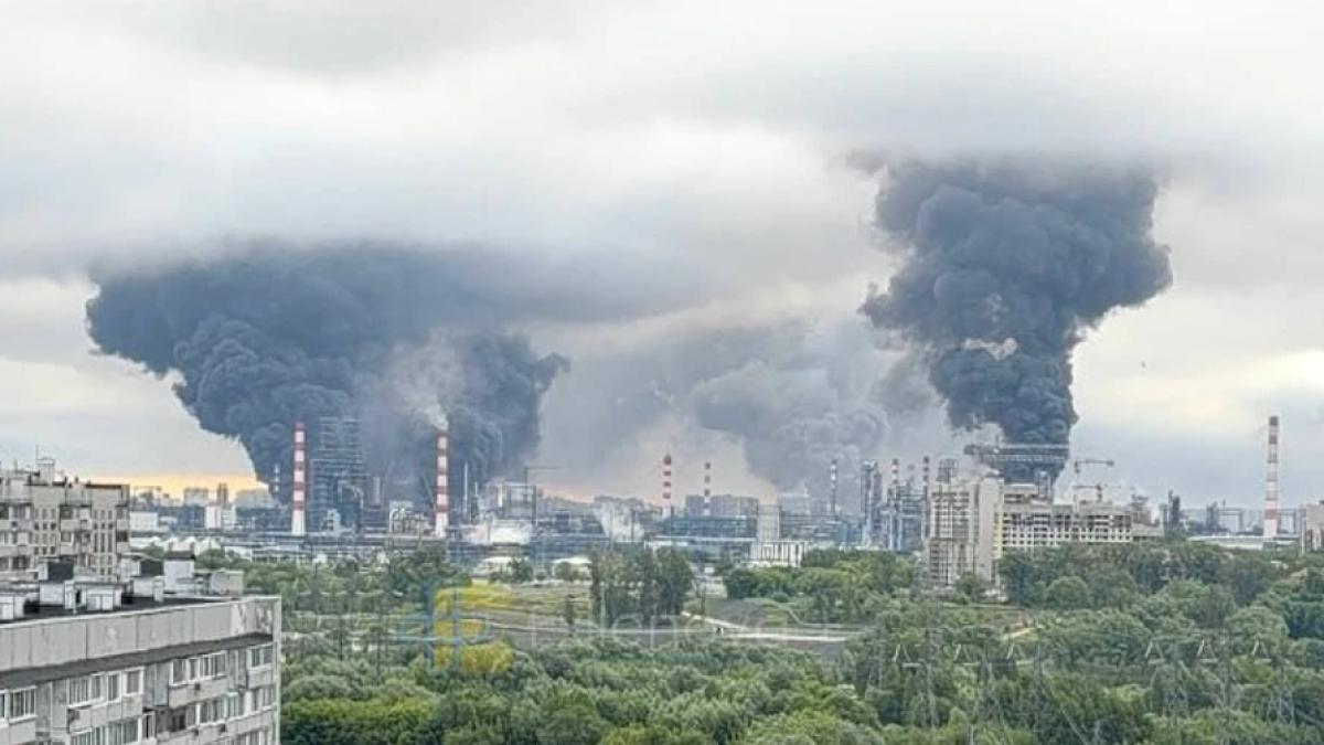 rafinaria-din-moscova-atacata-de-ucraineni