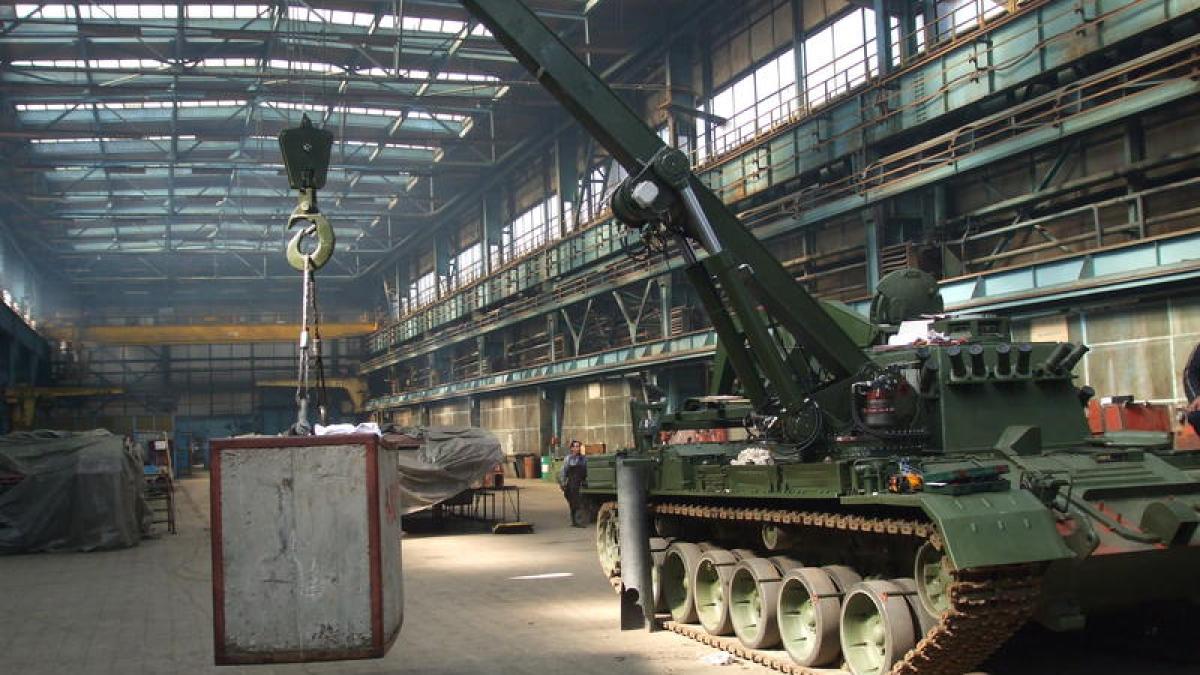 Romarm solicită Ministerului Economiei mai multe atribuții pentru coordonarea producției din industria de apărare