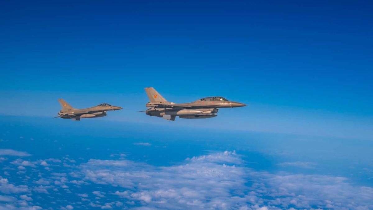 f-16 romania avioane