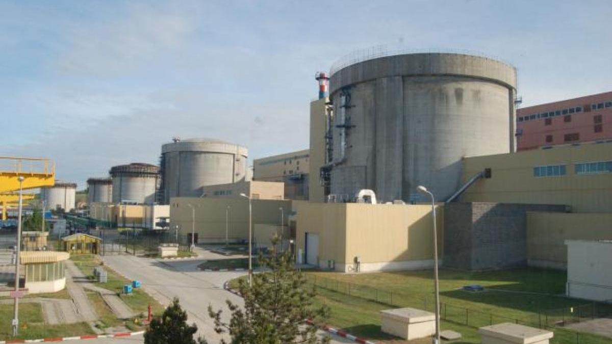 Unitatea 2 a centralei nucleare de la Cernavodă a fost și ea închisă din cauza debitului Dunării. Centrala asigura 20% din consumul de energie al României