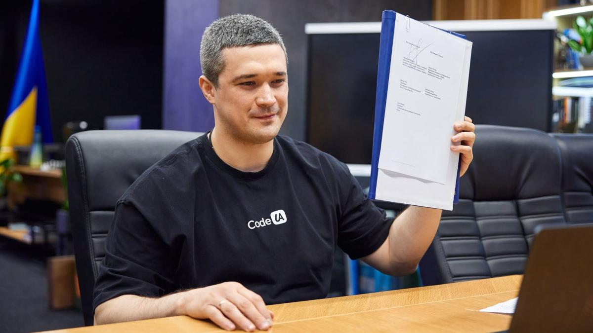 Mihailo Fedorov cere alegeri în Ucraina și scrie un text manifest despre drone, corupție și războiul pentru supraviețuire. „Democrația nu poate fi ostatica Rusiei”