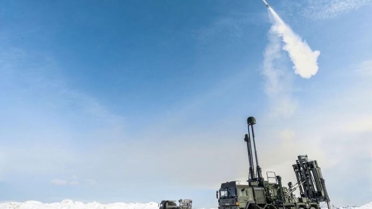 Mentenanță în Polonia pentru rachetele de ultimă generație CAMM-ER. Gigantul european MBDA deschide în premieră o unitate industrială în Polonia