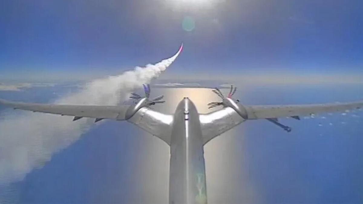 akinci uav 300