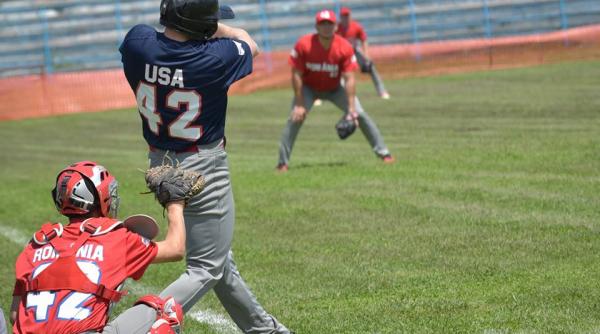 Militari americani, meci de baseball la Constanța - FOTO