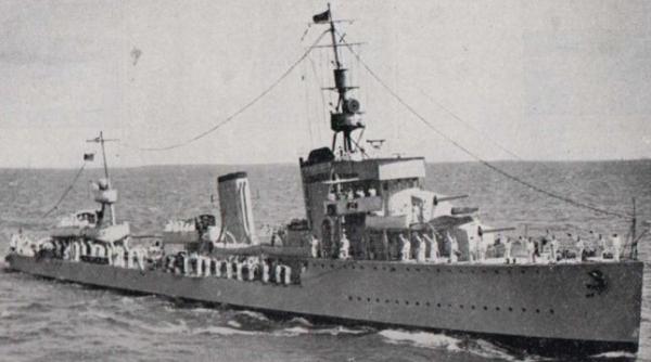 Regele Ferdinand, comemorarea militarilor căzuți în mai, 1944