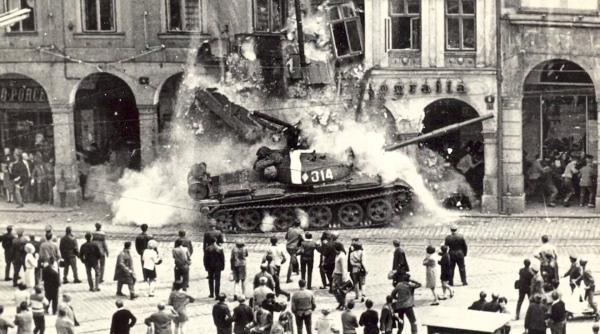 SUA - URSS, aproape de conflict armat în timpul Războiului Rece. Hrușciov, mărturisiri despre forța militară a celor două super-puteri