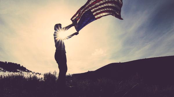 Volumul II: America se întoarce în Balcani