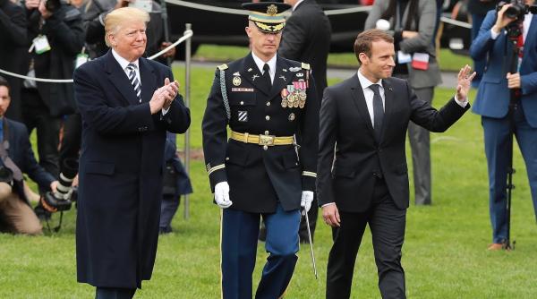 Trump i-ar fi propus lui Macron să scoată Franța din UE (Washington Post)