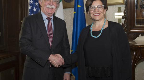 Noul ministru al apărării din Italia se angajează să cumpere avioane F-35 din SUA