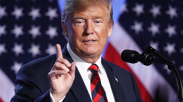 Video: Donald Trump le-a declarat război foştilor agenţi de informaţii