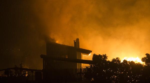 Incendiu Grecia. Aeronavele Forţelor Aeriene Române s-au întors în țară