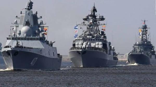 Rusia, demonstrație de forță de Ziua Marinei. Nave de război - VIDEO