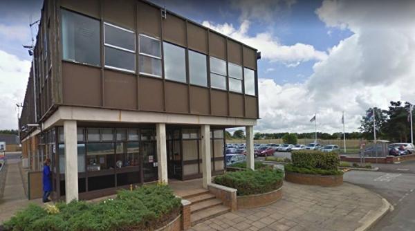 Explozie puternică la o fabrică de echipamente militare din Marea Britanie