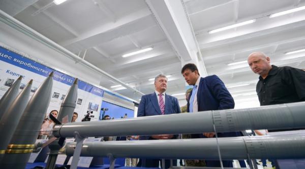 Industria de apărare din Ucraina, pregătită pentru producţia de muniţie grea  