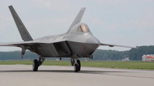 F-22 Raptor, în România. Fifor: O zi foarte importantă! Cel mai avansat avion de luptă din lume