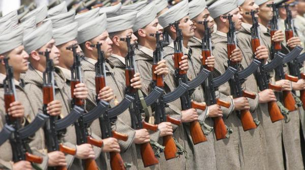 Marocul va reintroduce serviciul militar obligatoriu