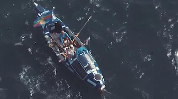 Steve Sparkes, veteran orb din Marina Regală Britanică, a străbătut vâslind Pacificul