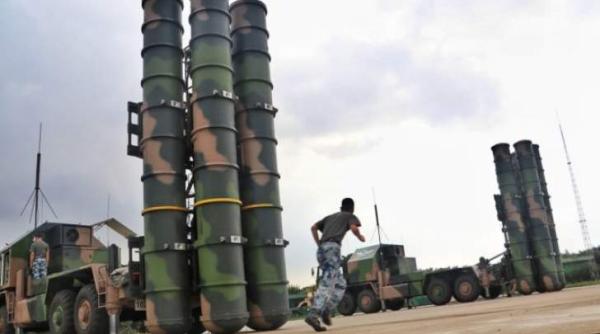 China instalează rachete sol-aer în Zimbabwe