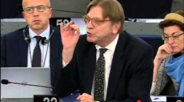 Macron, mișcare în UE cu Verhofstadt. Se naște un nou partid