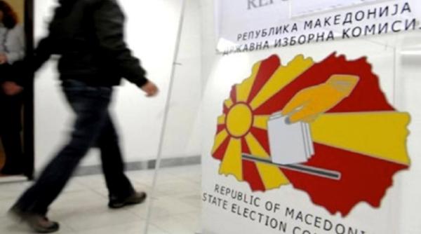 Referendumul din Macedonia prins la mijloc între Comisia Europeană şi Rusia