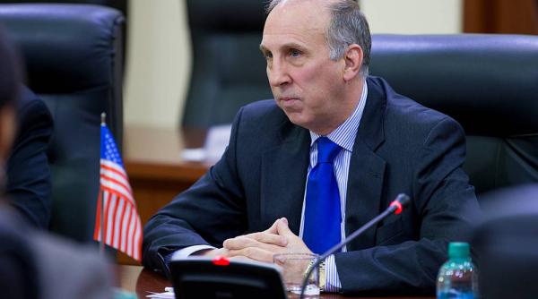 Ambasadorului Statelor Unite ale Americii la Chișinău: Procesul de integrare europeană a încetinit