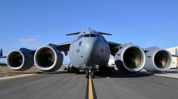 C17 Globemaster. Avion uriaș de transport, folosit și de România