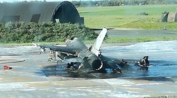 F-16, distrus în Belgia. Explozii la aeronava cuprinsă de flăcări