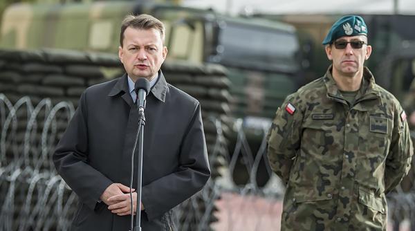 Ministrul polonez al Apărării, vizită în SUA. Baza militară ''Fort Trump'', pe agendă