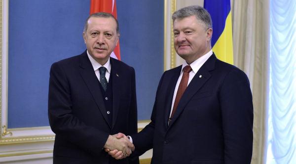 Erdogan întalnire cu Poroșenko: Turcia nu recunoaşte anexarea Crimeii