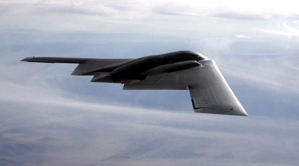 B-21, bombardier stealth. SUA au ales Bazele Aeriene pentru noul avion