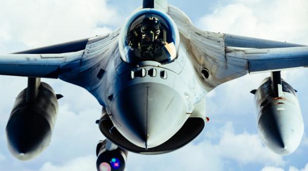 Dispută politică în Slovacia privind achiziţia de avioane F-16
