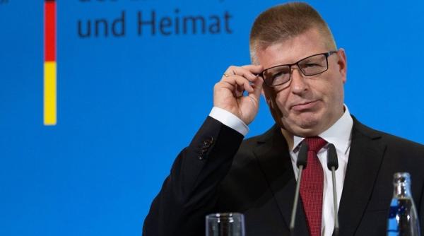 Germania: Serviciul de informaţii interne va spori măsurile împotriva extremismului de dreapta