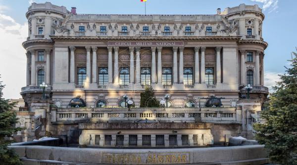 Ministrul Apărării Naţionale a semnat contractul de finanţare pentru restaurarea Cercului Militar Naţional