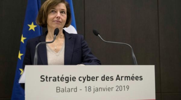 Franţa dispune de o nouă doctrină cibernetică militară 