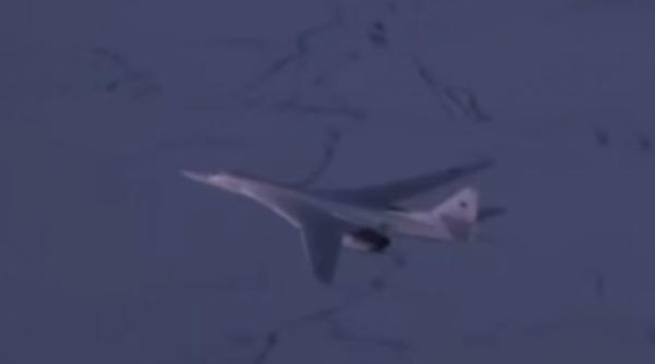 Avioanele canadiene şi americane au interceptat două bombardiere ruseşti în apropiere de coasta nord-americană