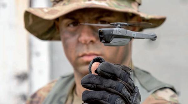 SUA comandă mai multe nano-drone de recunoaştere pentru armată