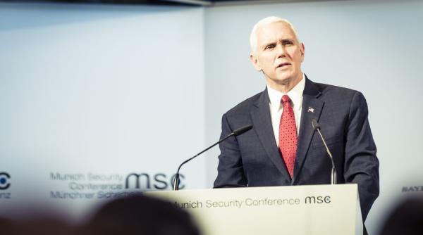 Mike Pence critică dur Uniunea Europeană și respinge apelul Angelei Merkel de cooperare cu Rusia