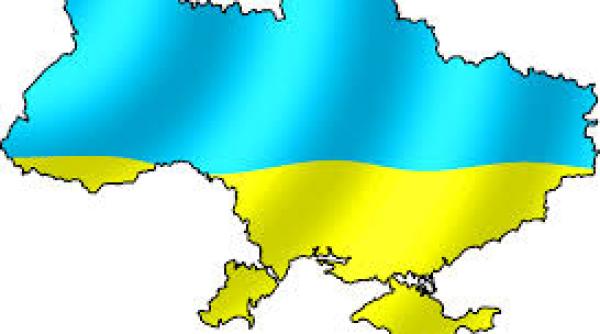 Funcționar public din Cernăuți, demis pentru că deține și cetățenie română