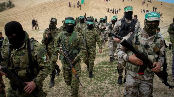 Forţele israeliene au bombardat noaptea trecută un post militar al mişcării Hamas