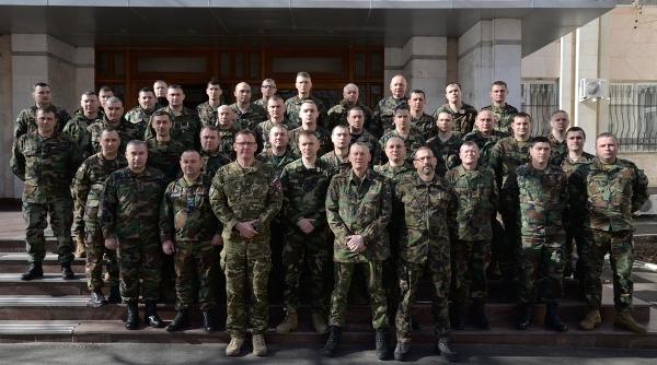 Sergenții din armata Republicii Moldova, instruiți de experți NATO