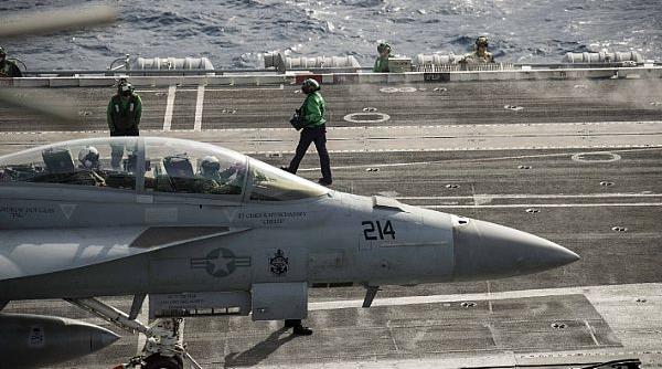 Iran: Prezența portavionului USS Abraham Lincoln în Orient, o știre veche. SUA sunt acuzate de ”război psihologic”