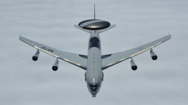 Avioane AWACS NATO au protejat spațiul aerian al României pe durata Summitului de la Sibiu