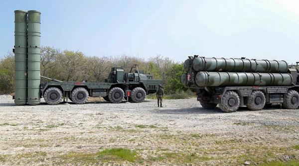 S-400, o afacere încheiată. Turcia a anunțat că va produce noul sistem S-500 în colaborare cu Rusia